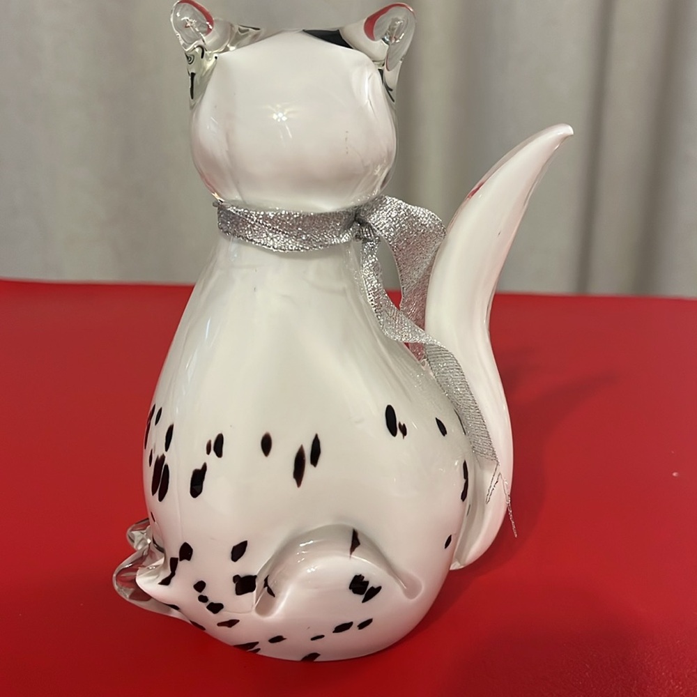 Vintage Murano  Cat Figurine - White and Black - Picture 3 of 5